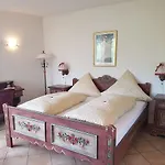 מלון Zur Engelsburg Hausen-Wied