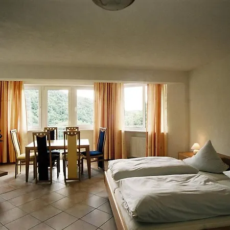 Szálloda Zur Engelsburg Hausen-Wied