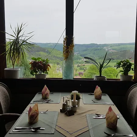 Zur Engelsburg Hotel Hausen-Wied