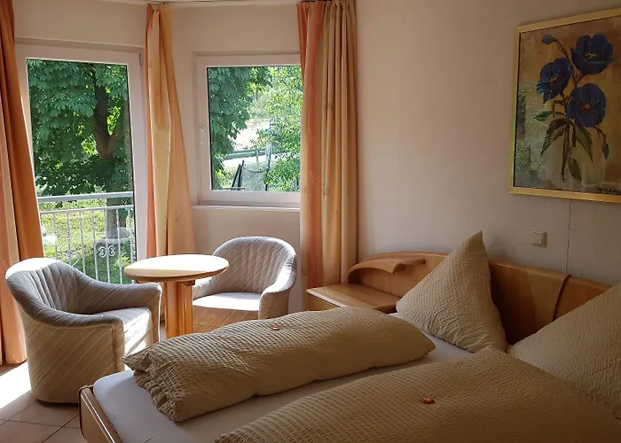 מלון Zur Engelsburg 3*