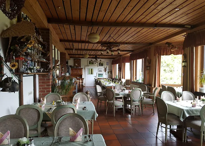 Zur Engelsburg מלון