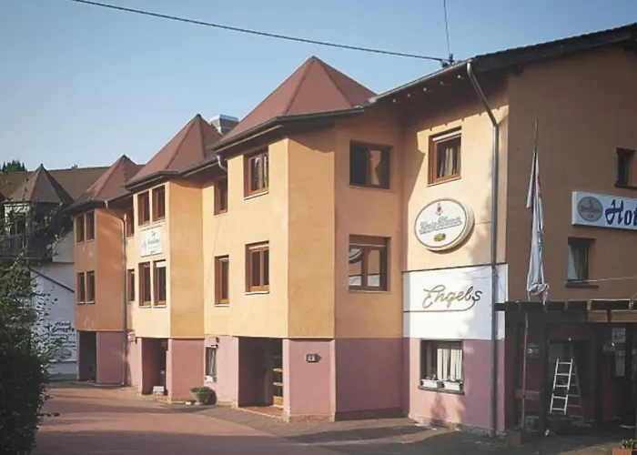 מלון Zur Engelsburg 3*